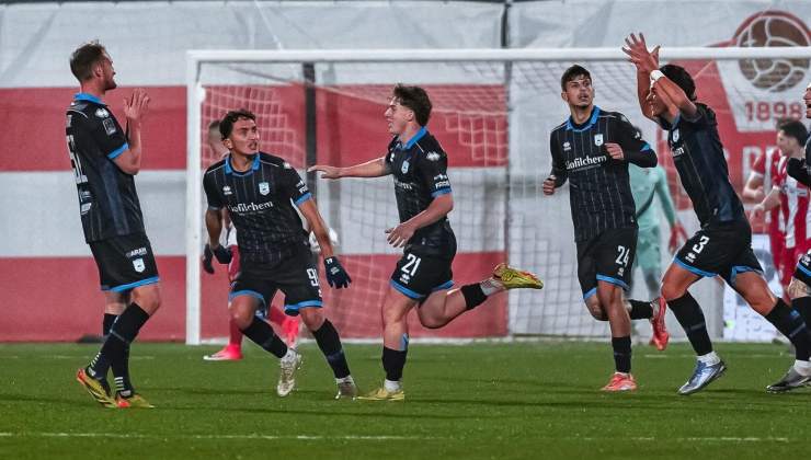 Pineto esultanza giocatori