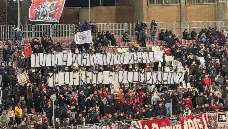 Trapani, striscione contro Antonini