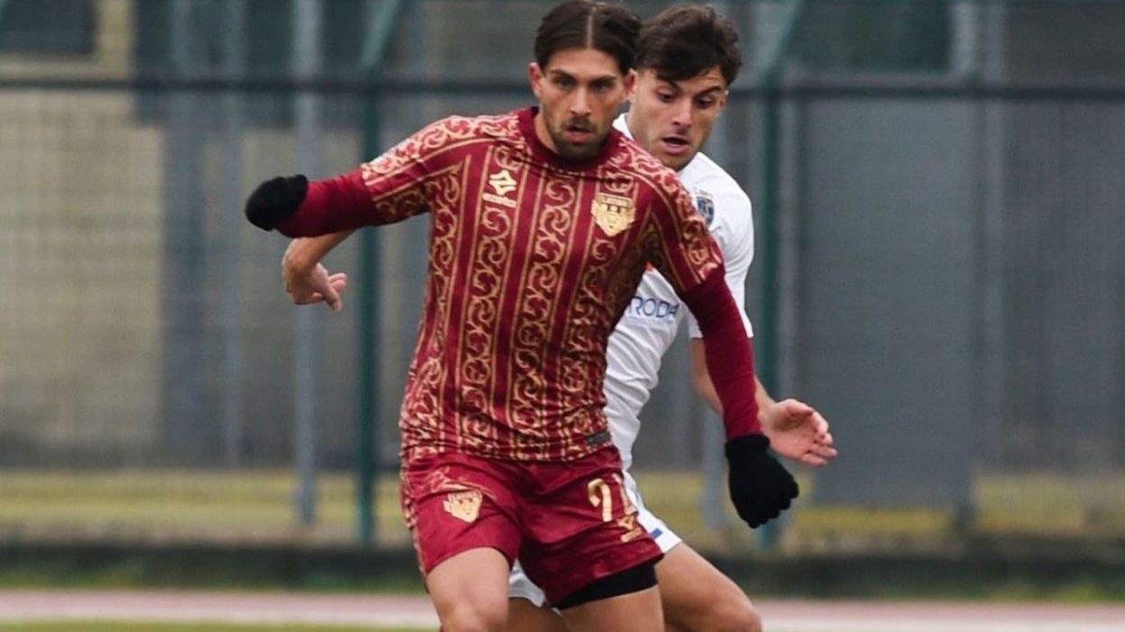 Antonio De Cristofaro in azione col Latina