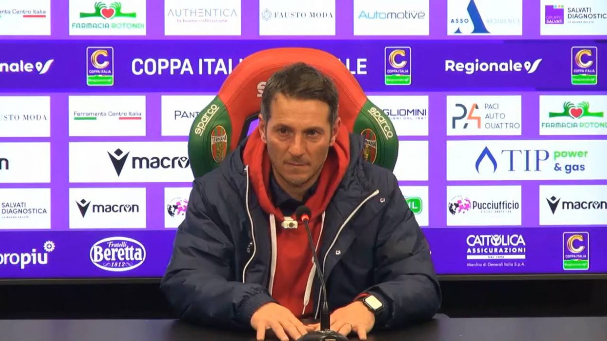 Pietro De Giorgio in conferenza stampa - www.lacasadic.com