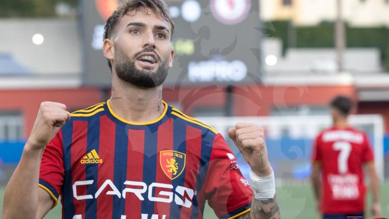 Nicolò Bruschi con la maglia del Potenza (credit: Nicola Remollino, Potenza Calcio) - www.lacasadic.com