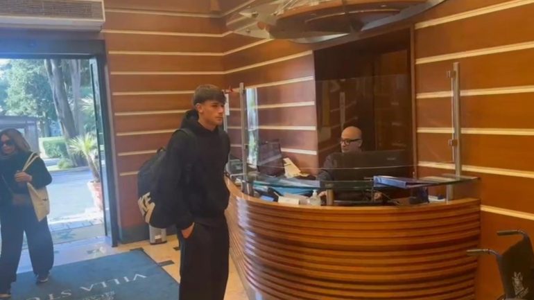 Sebastiano Di Paolo durante le visite mediche a Villa Stuart - www.lacasadic.com