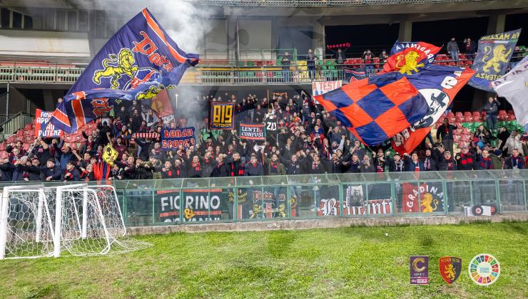 Tifosi del Potenza in trasferta contro la Ternana (credit: Nicola Remollino, Potenza Calcio) - www.lacasadic.com