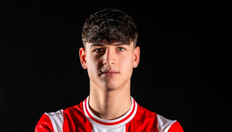 Alessandro Rizza con la maglia della Vis Pesaro (Credit:Vis Pesaro 1898)/www.lacasadic.com