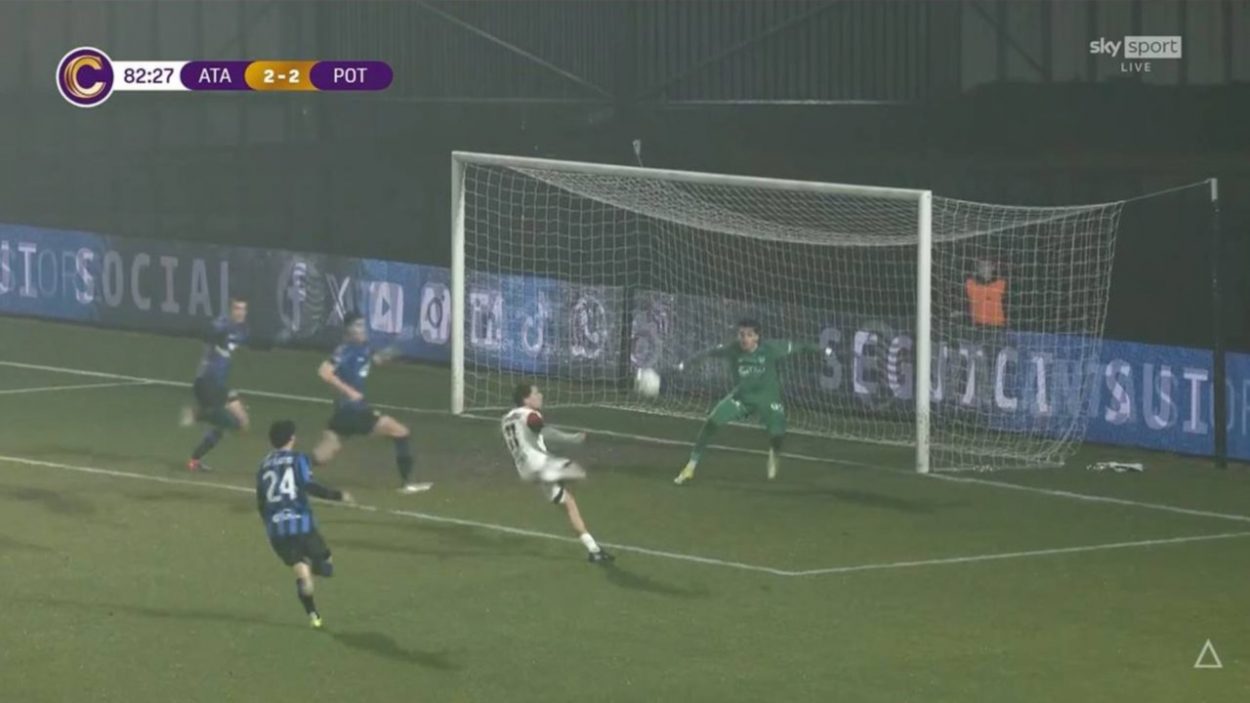 Mazzeo segna il gol del pareggio contro l'Atalanta Under23 - www.lacasadic.com