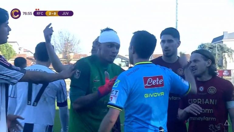 Espulsione di Anacaoura contro la Juventus Next Gen - www.lacasadic.com